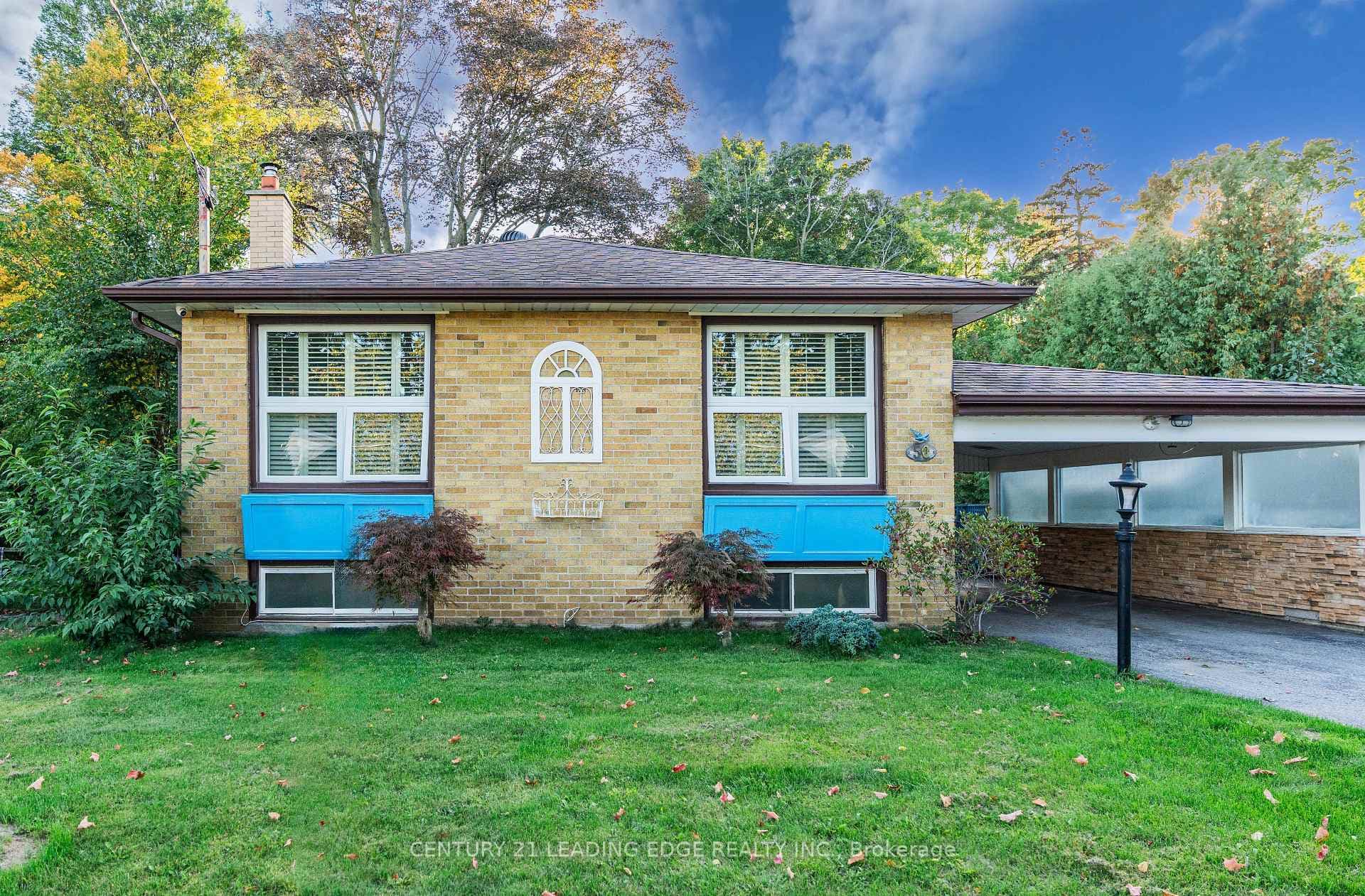 50 Meldazy Drive photo 3