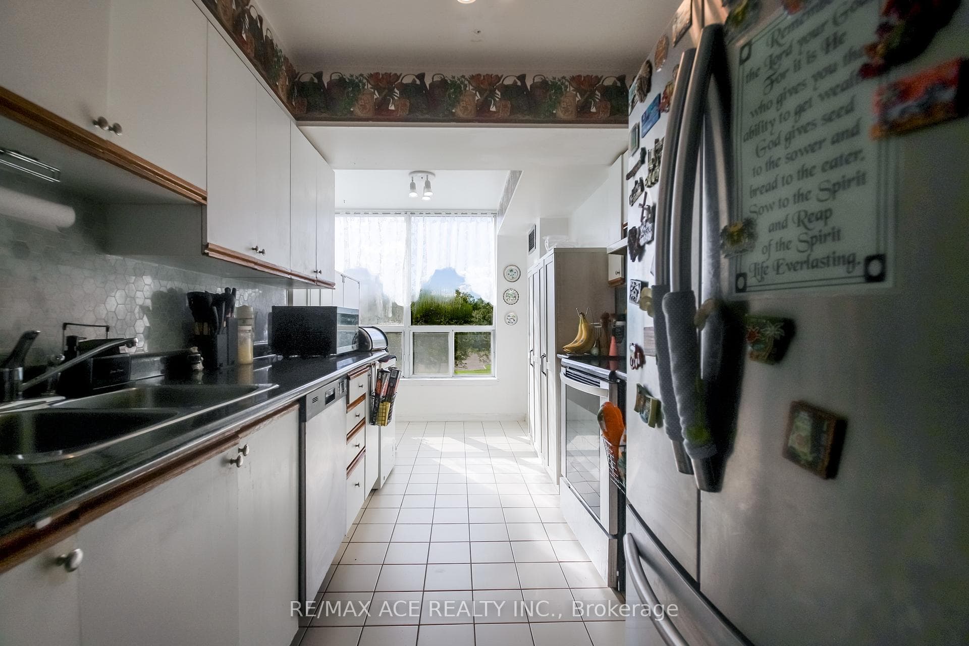 480 Mclevin Avenue Unit 314 photo 18