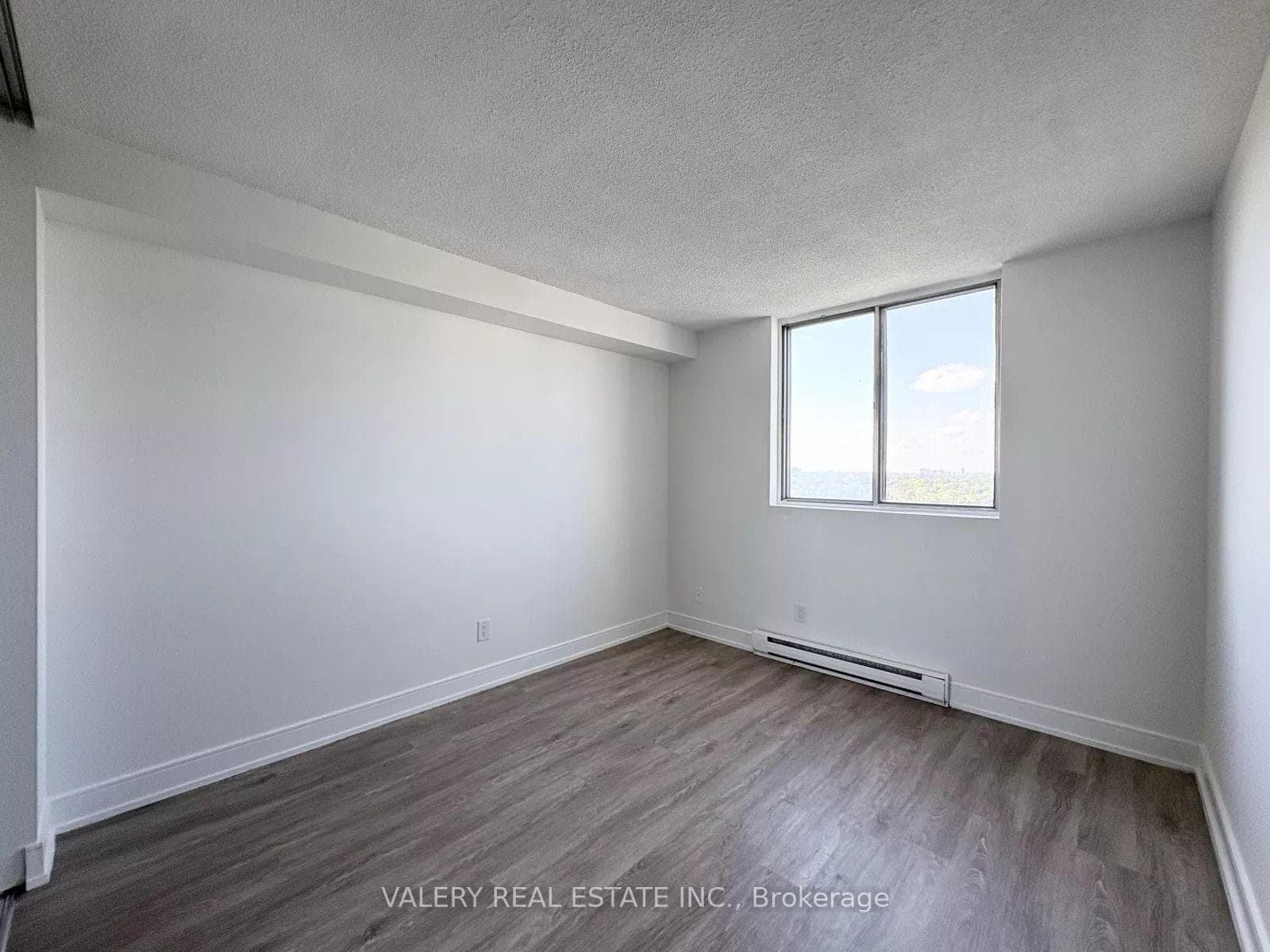 294 Chandler Drive Unit 1408 photo 8