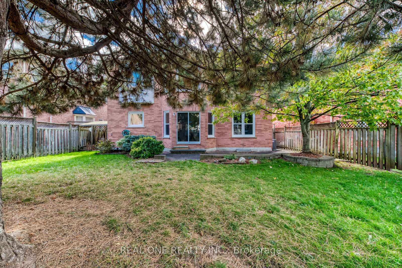 22 Arborfield Lane photo 38