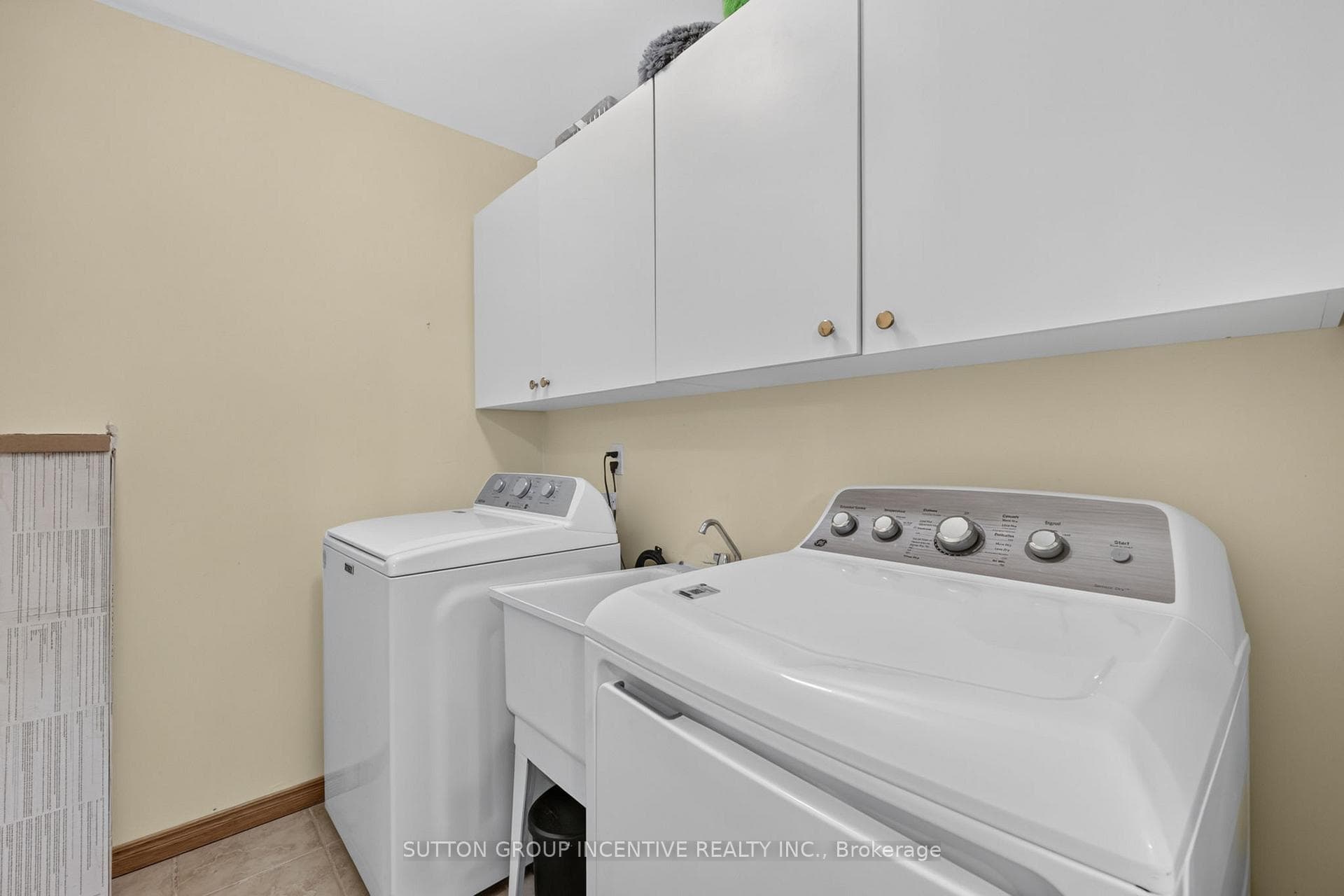 6 Riverdale Drive photo 22