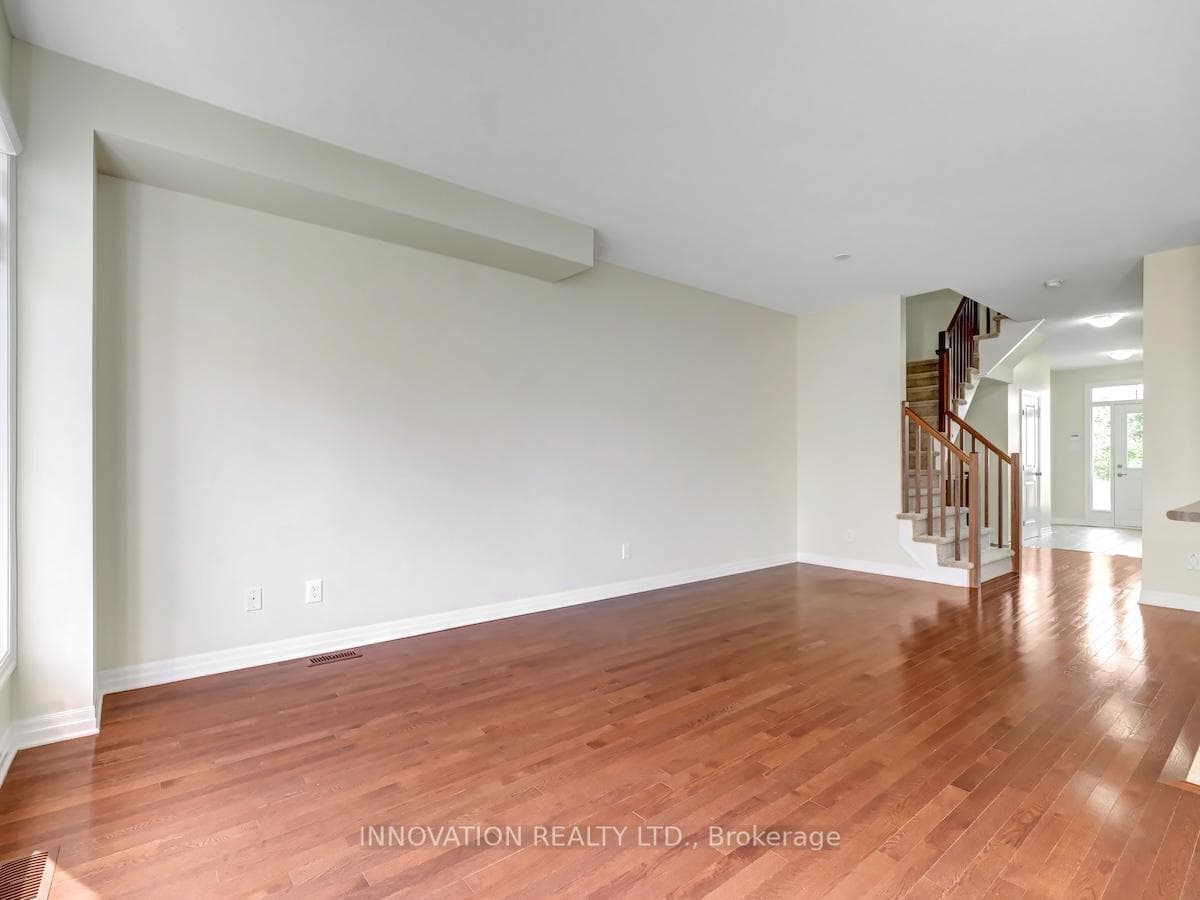 720 BRIAN GOOD Avenue photo 11