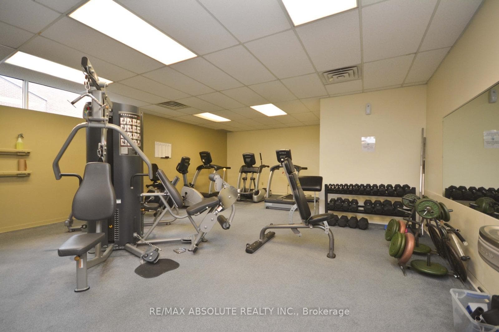 545 St Laurent Boulevard Unit 806 photo 33