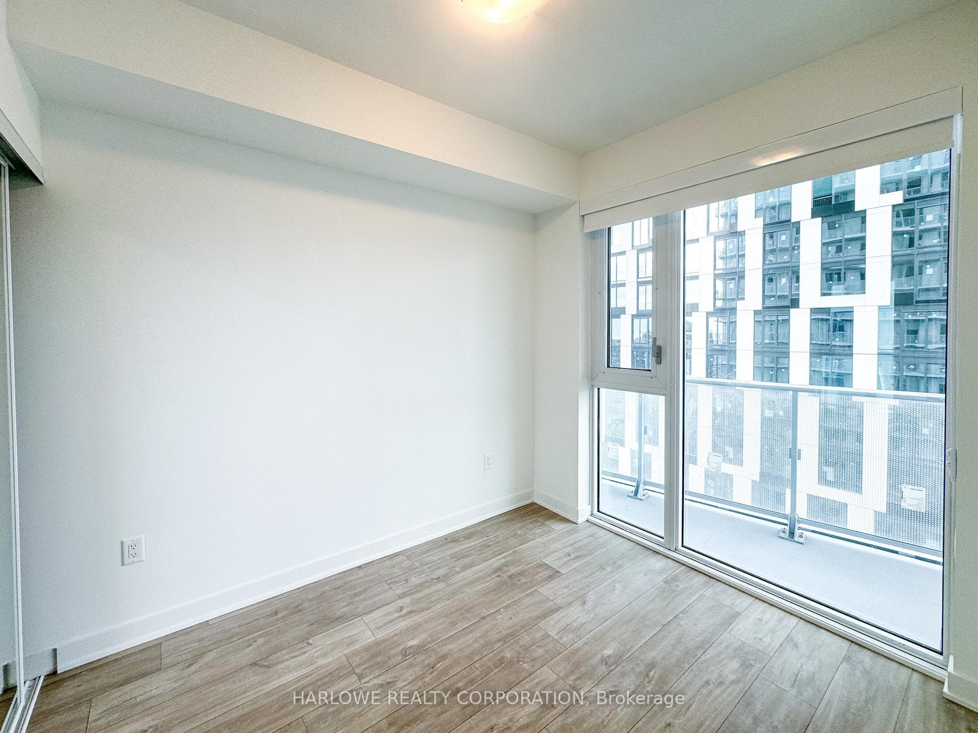 100 Dalhousie Street Unit 3301 photo 9