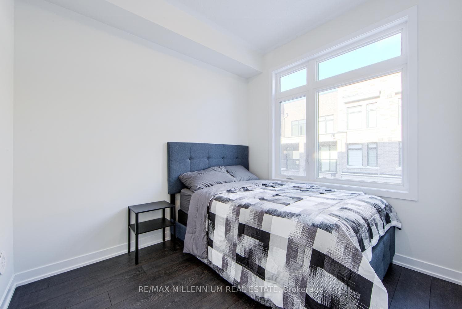 1865 Pickering Parkway Unit 505 photo 12