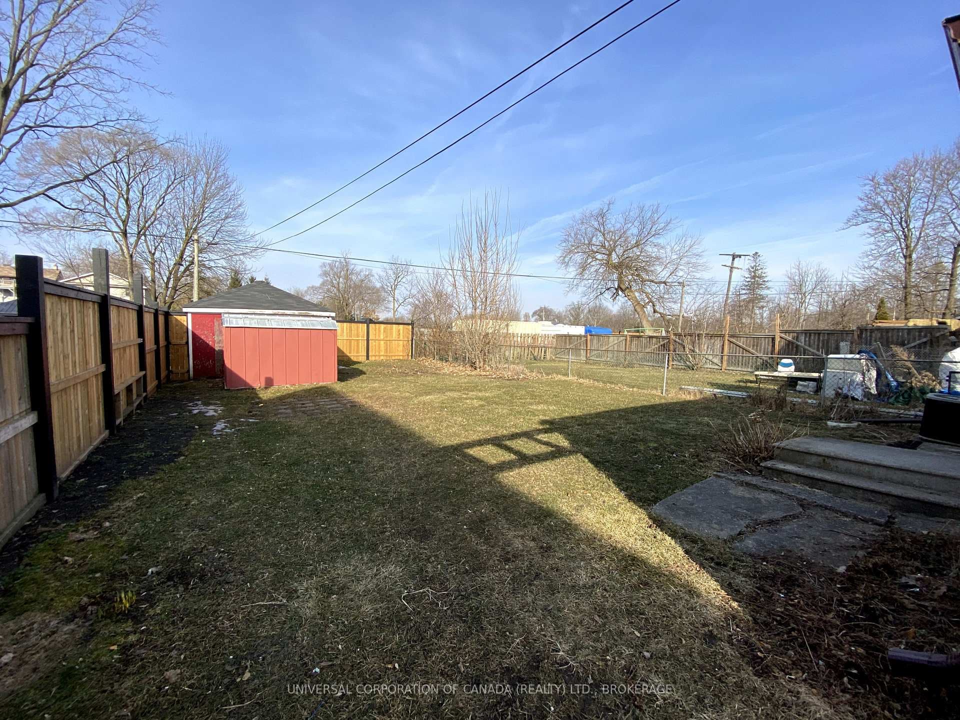 98 Flora Street photo 3