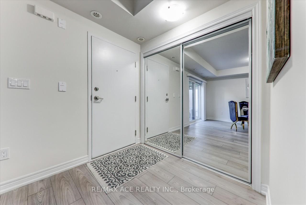 510 Kingbird Grove Unit 114 photo 7