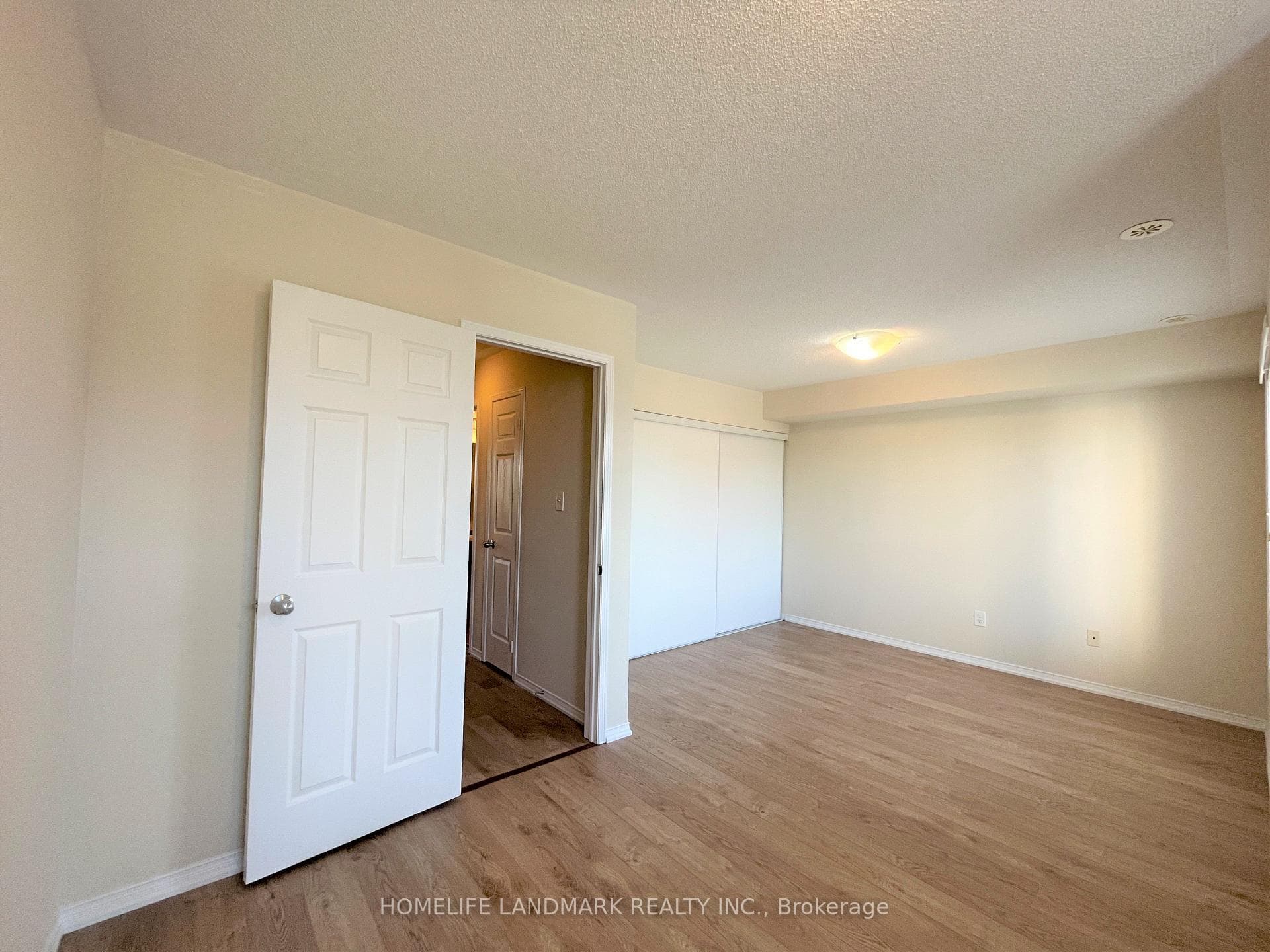 79 John Bell Crescent photo 17