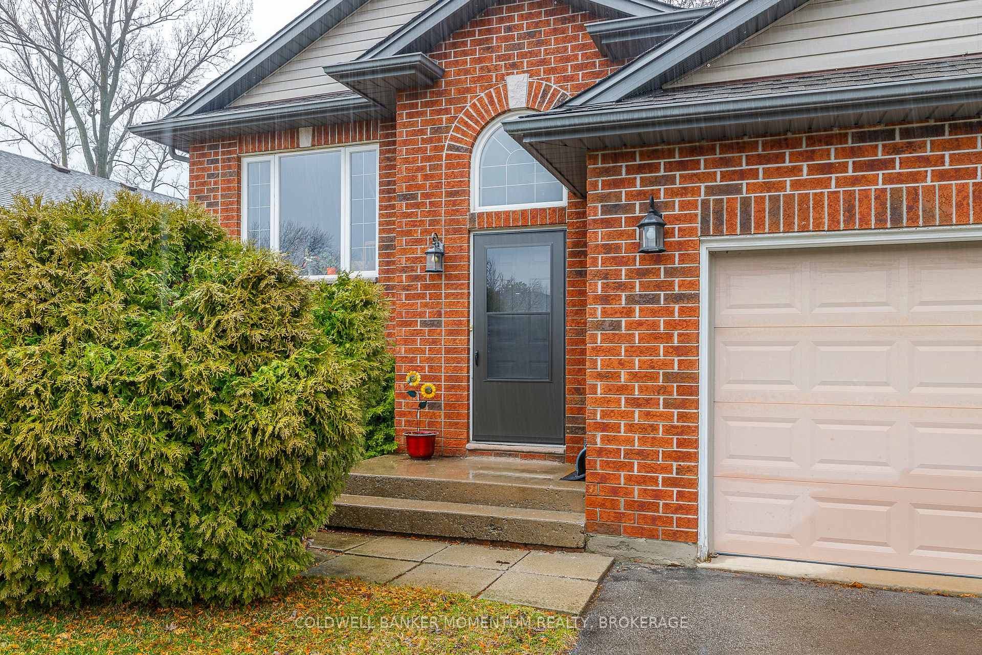 47 Thorold Avenue photo 4