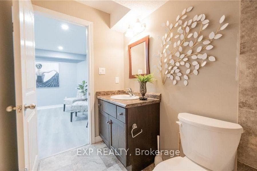 1441 Dunkirk Avenue photo 43