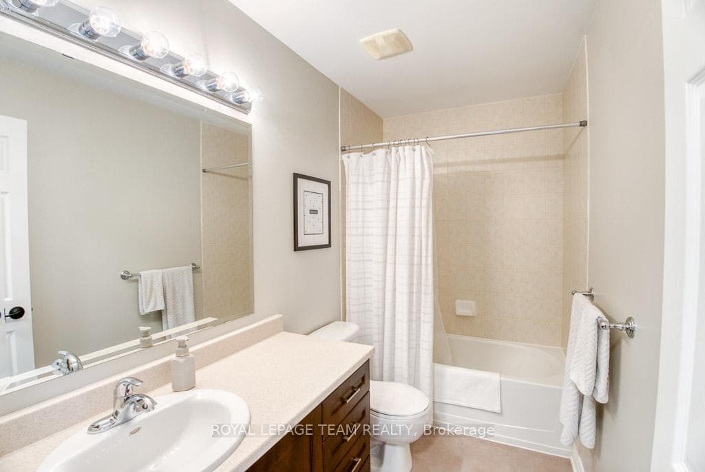 292 Forestbrook Street photo 24