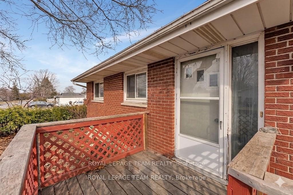 204 Georgiana Street photo 4