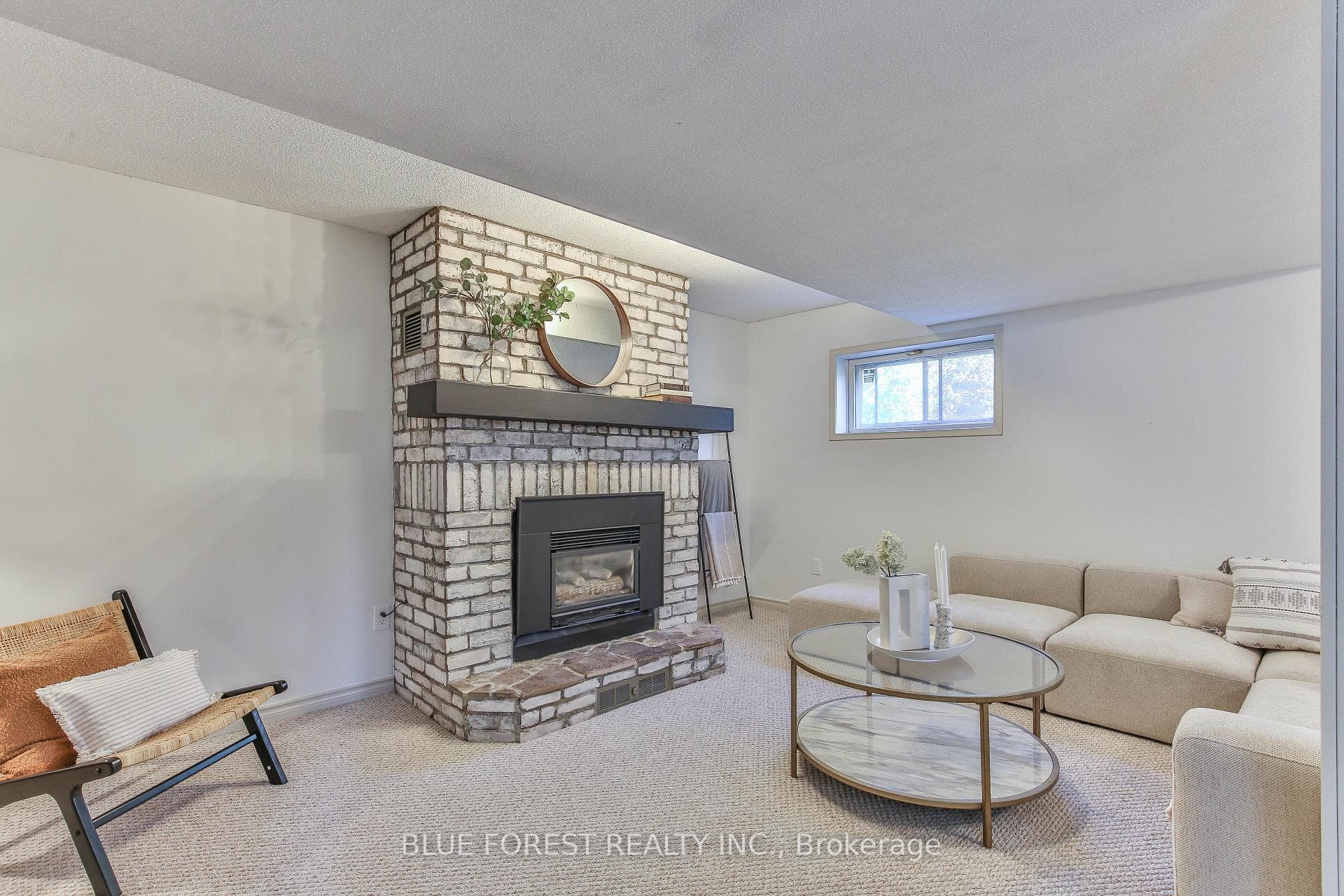 71 Rosamond Crescent photo 24