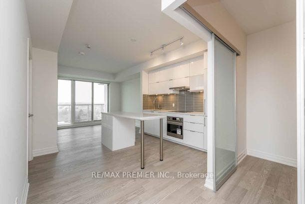10 Rouge Valley Drive Unit 1202 photo 14