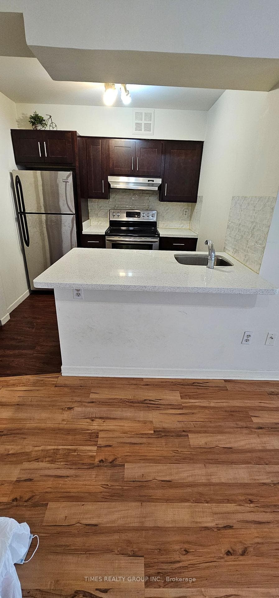 44 St Joseph Street Unit 804 photo 2