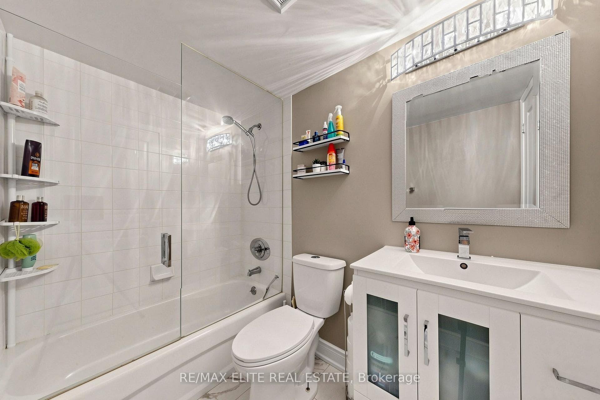 9 Northern Heights Drive Unit 1205 photo 12