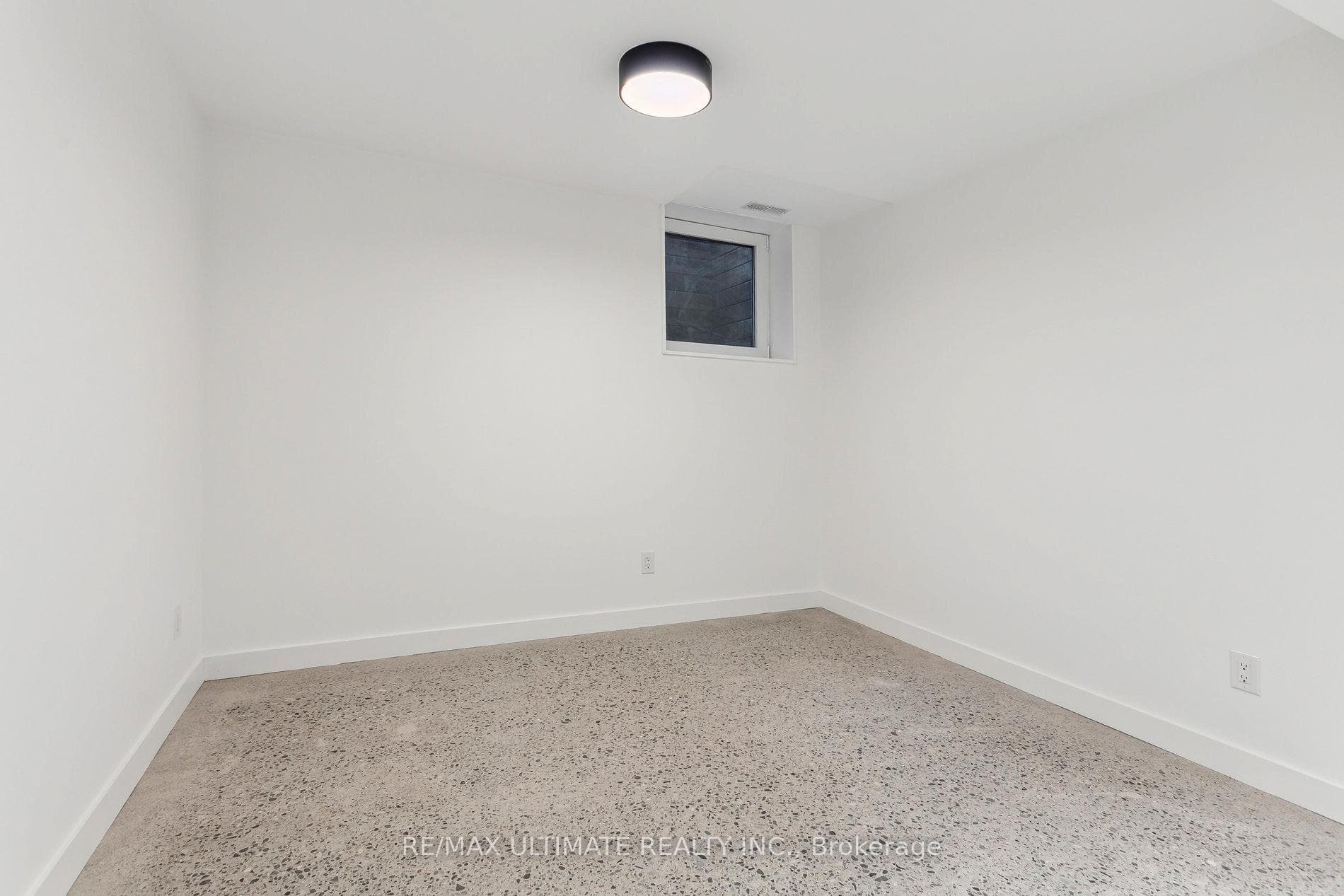 76 Sussex Avenue Unit BSMT photo 20
