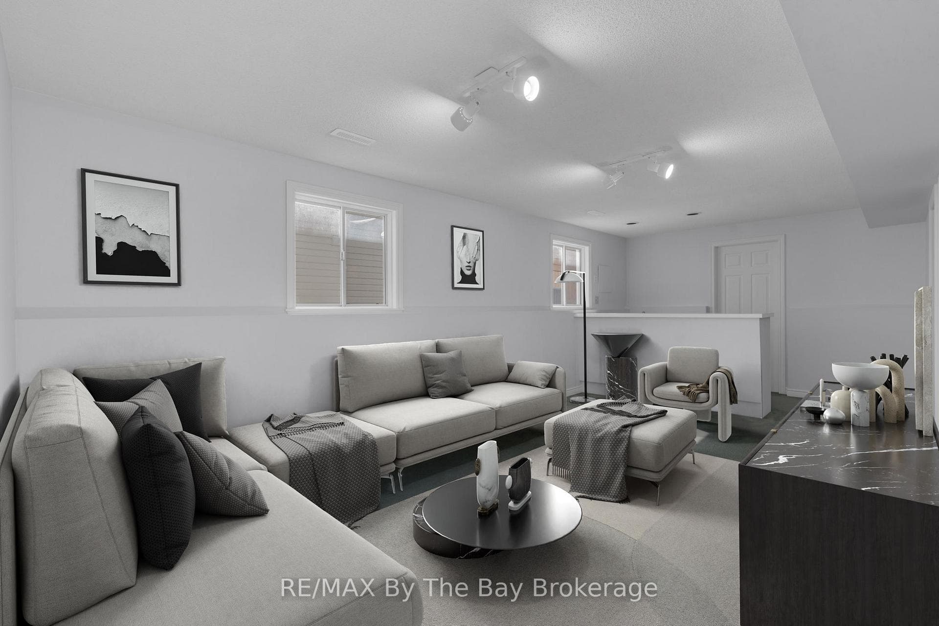 60 Dyer Drive photo 20