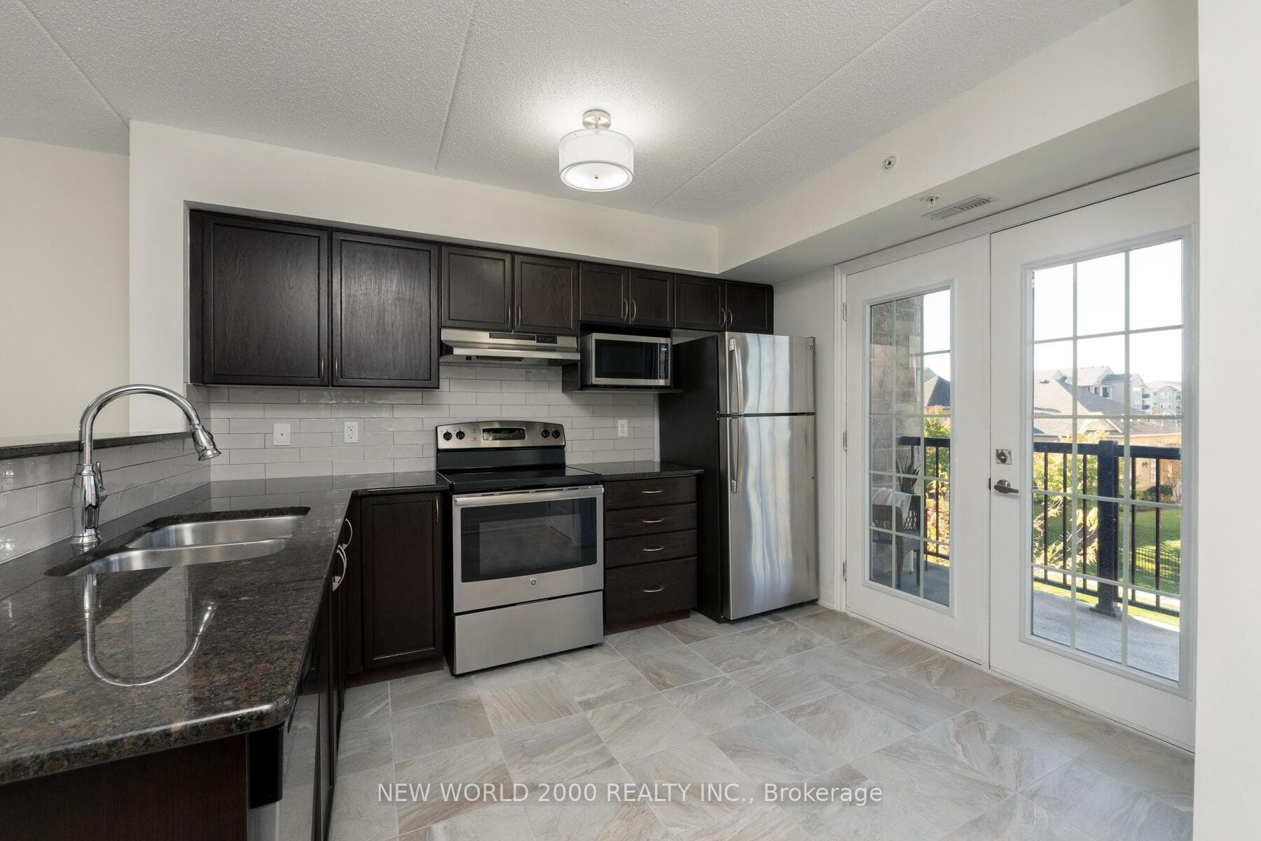 1440 Main Street Unit 307 photo 10