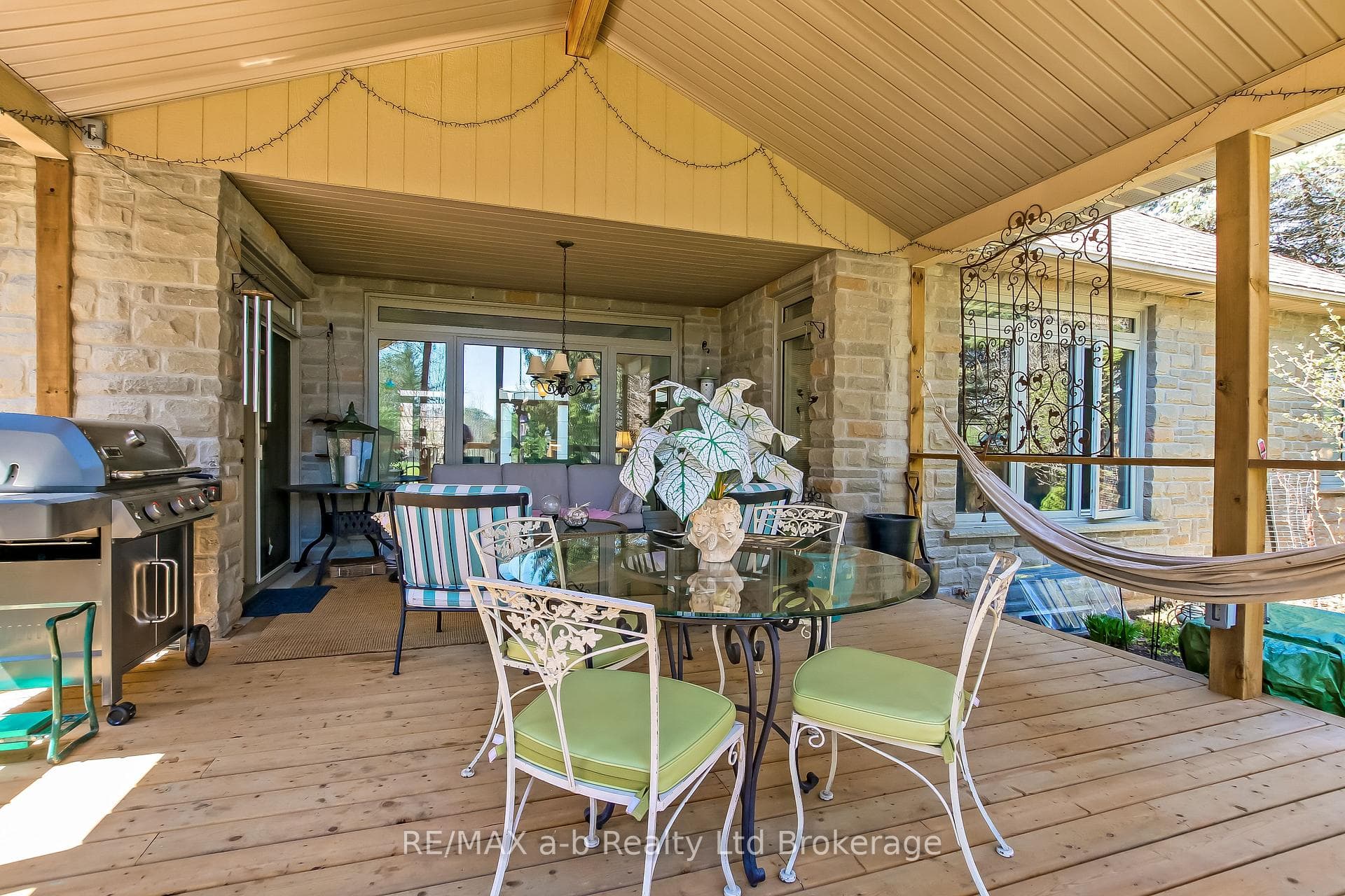 15 Otterview Drive photo 8