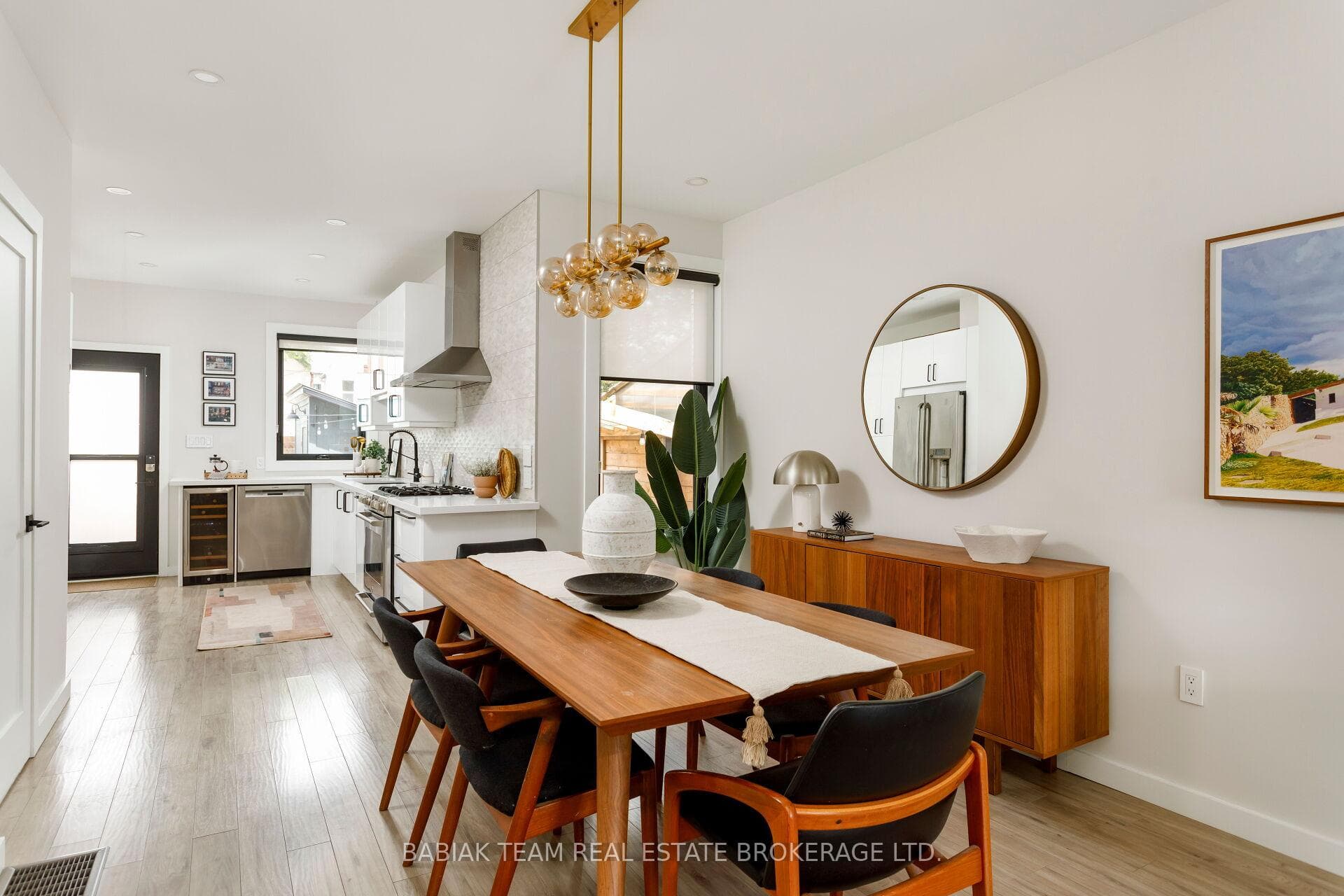 497 Keele Street photo 14