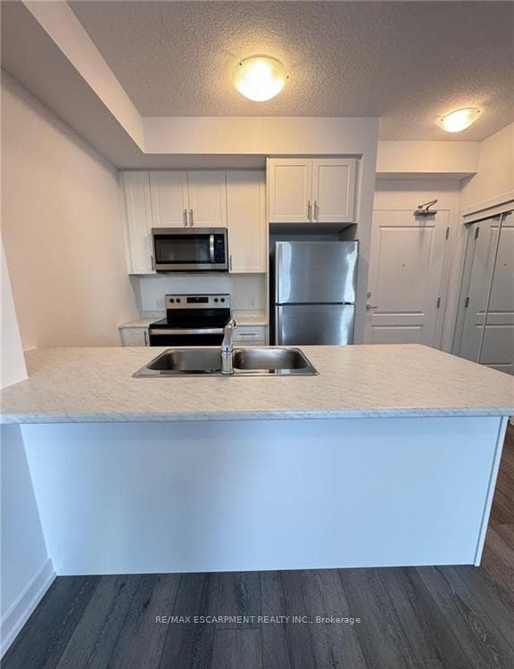 470 DUNDAS Street Unit 325 photo 13