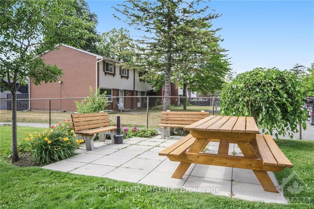 1505 BASELINE Road Unit 104 photo 27
