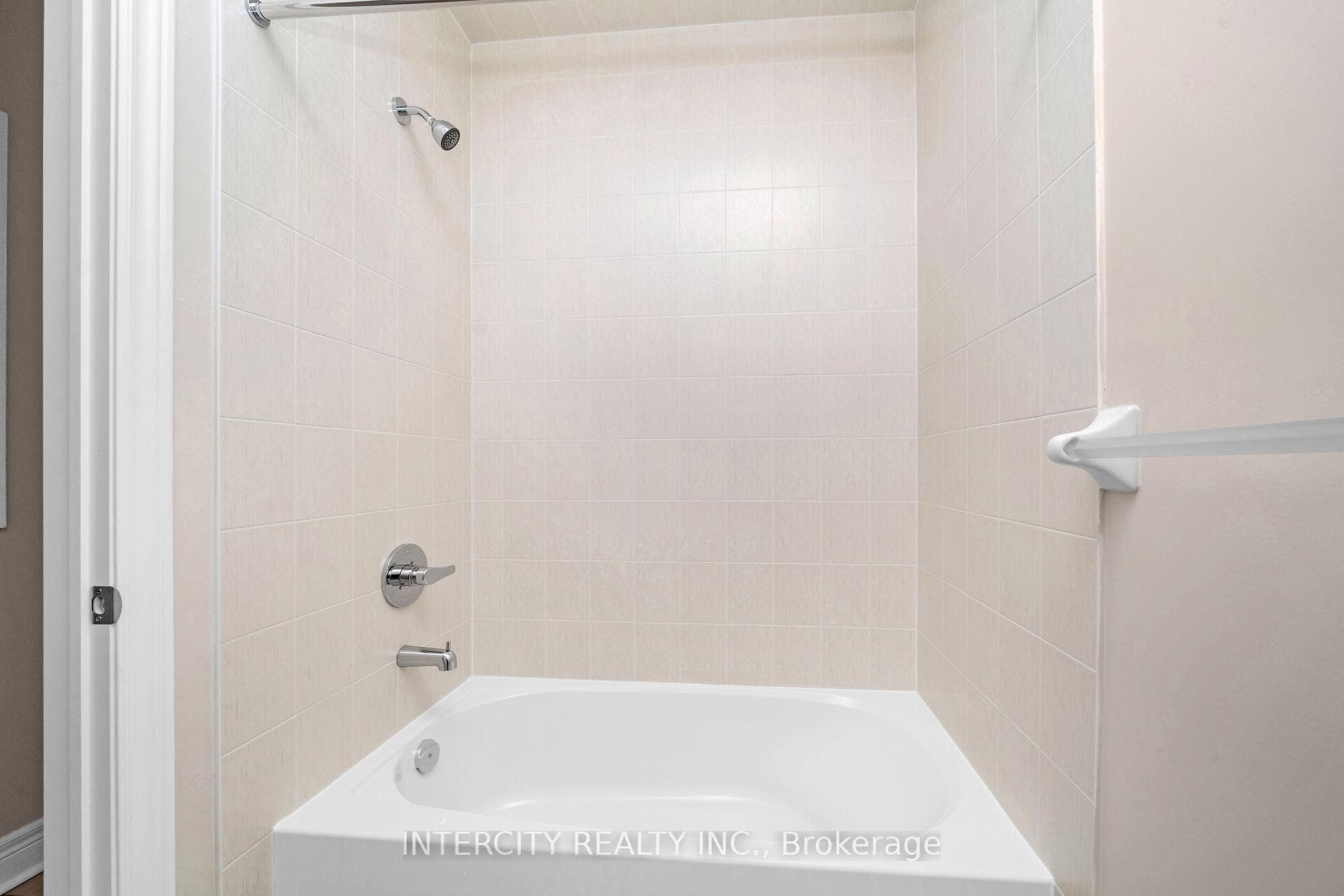23 Kessler Drive photo 25