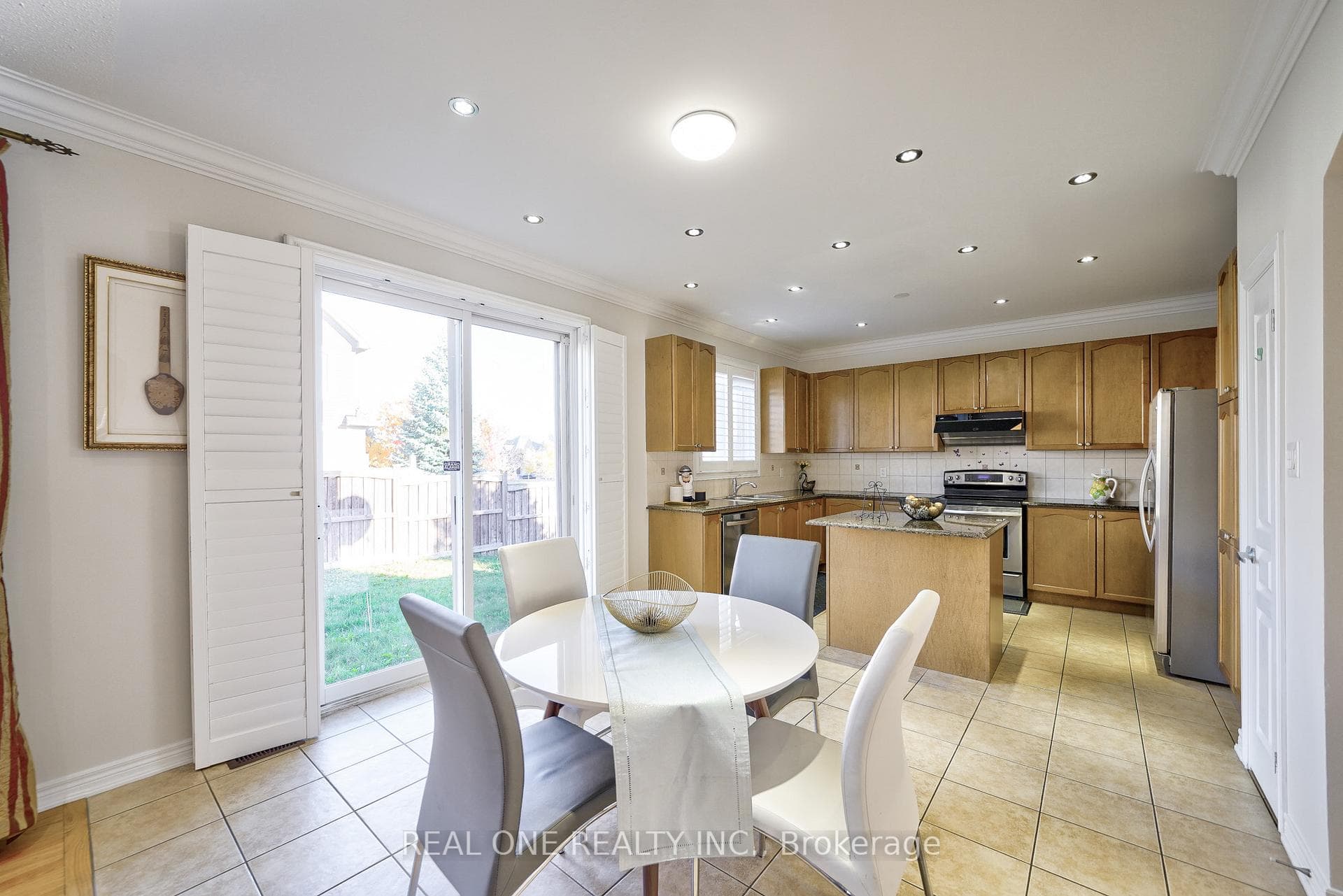 29 Seiffer Crescent photo 11
