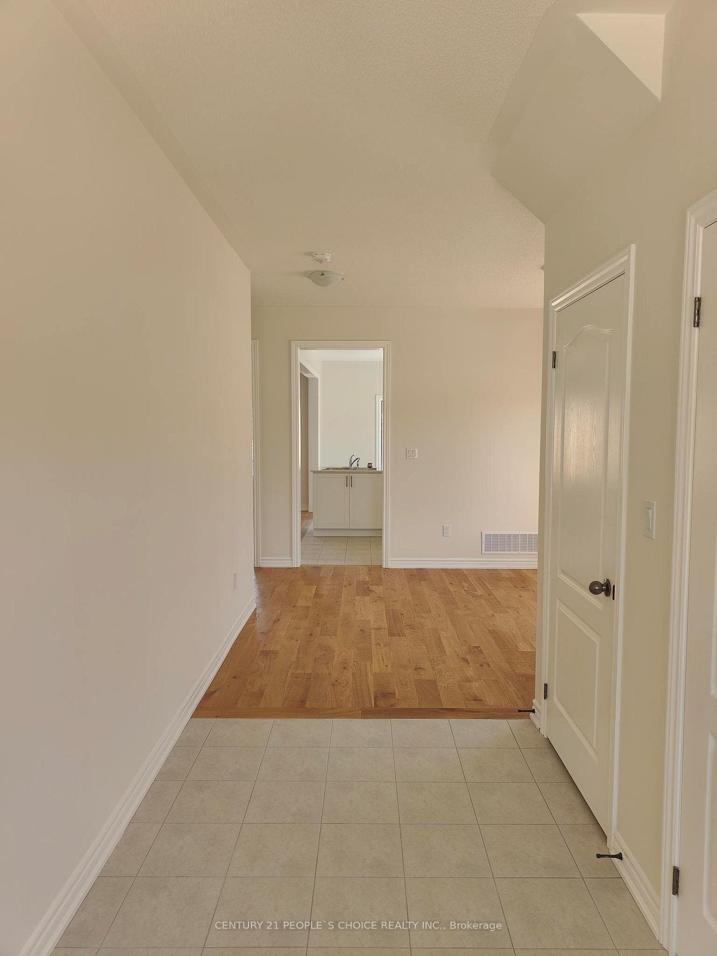 6 Fenn Crescent photo 4