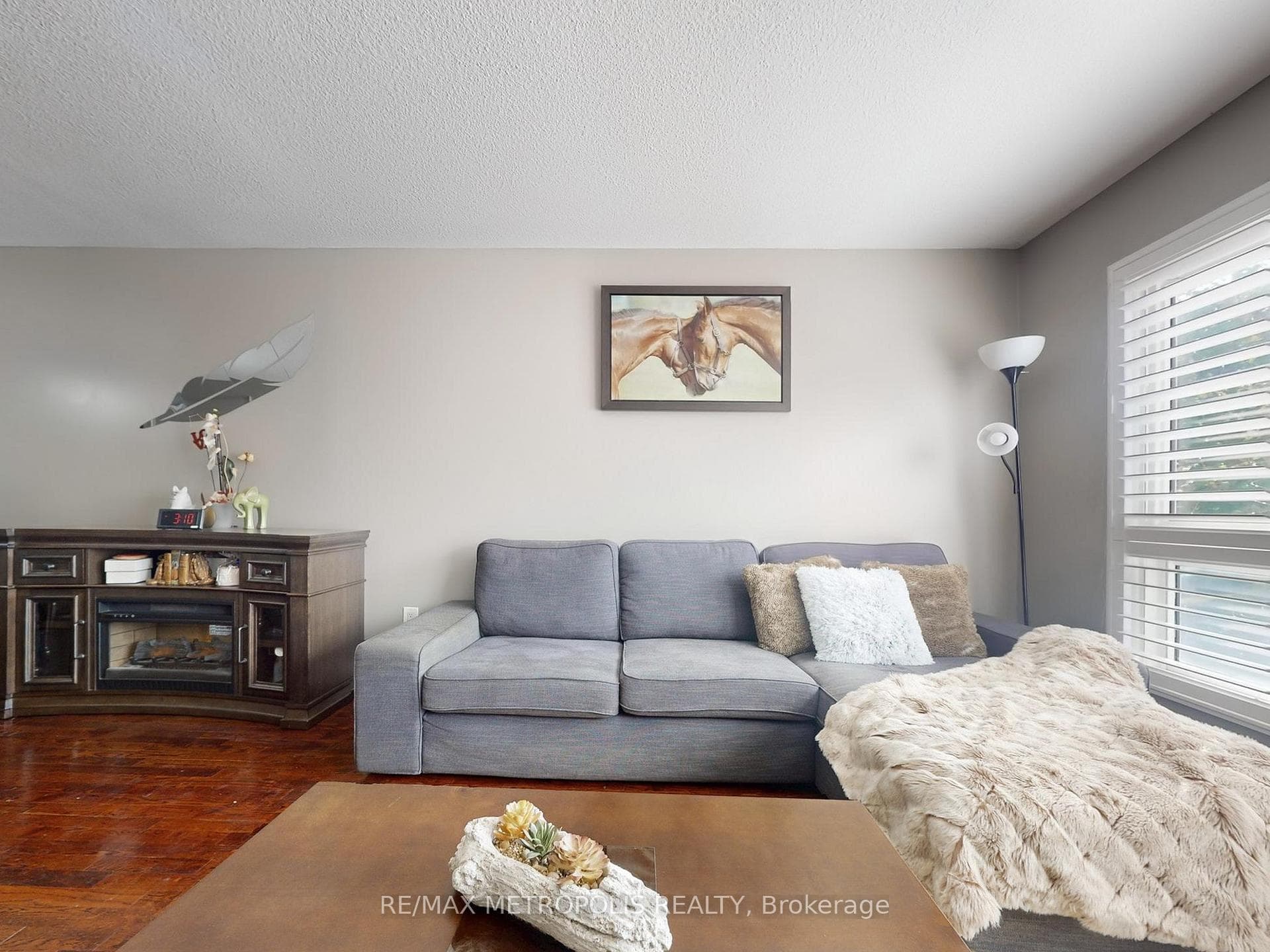 44 Willows Lane photo 6
