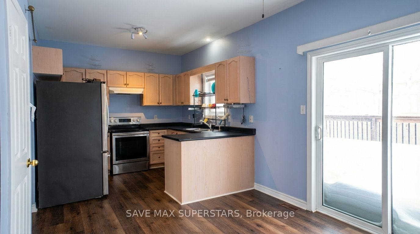 8 Black Ash Trail Unit Upper photo 9