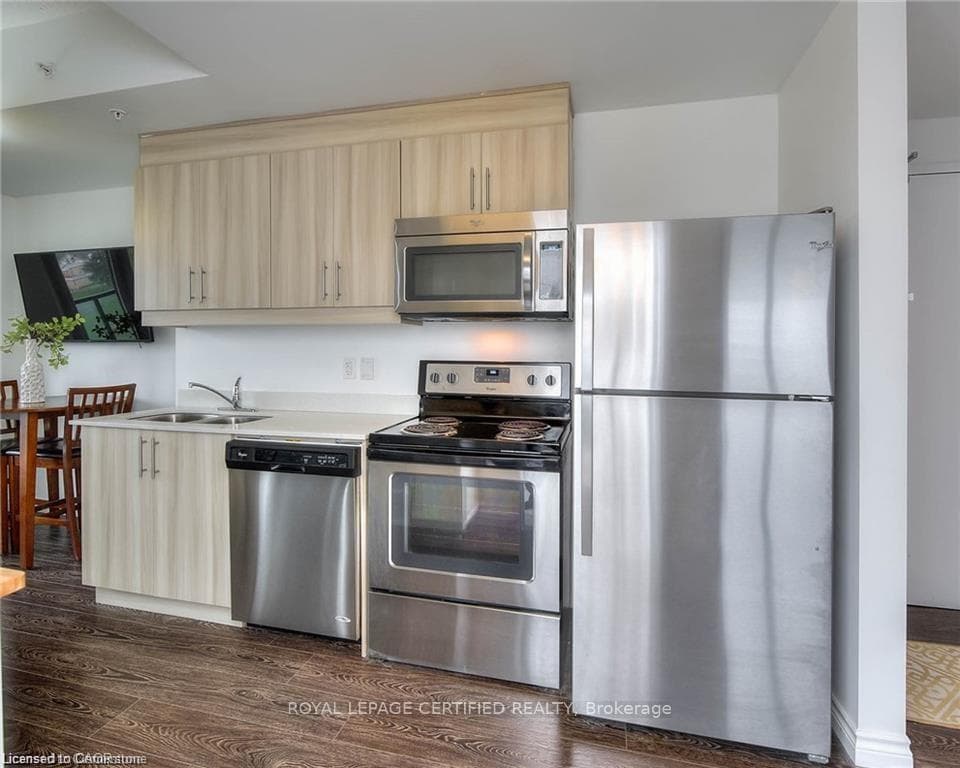 160 KING Street Unit 901 photo 10