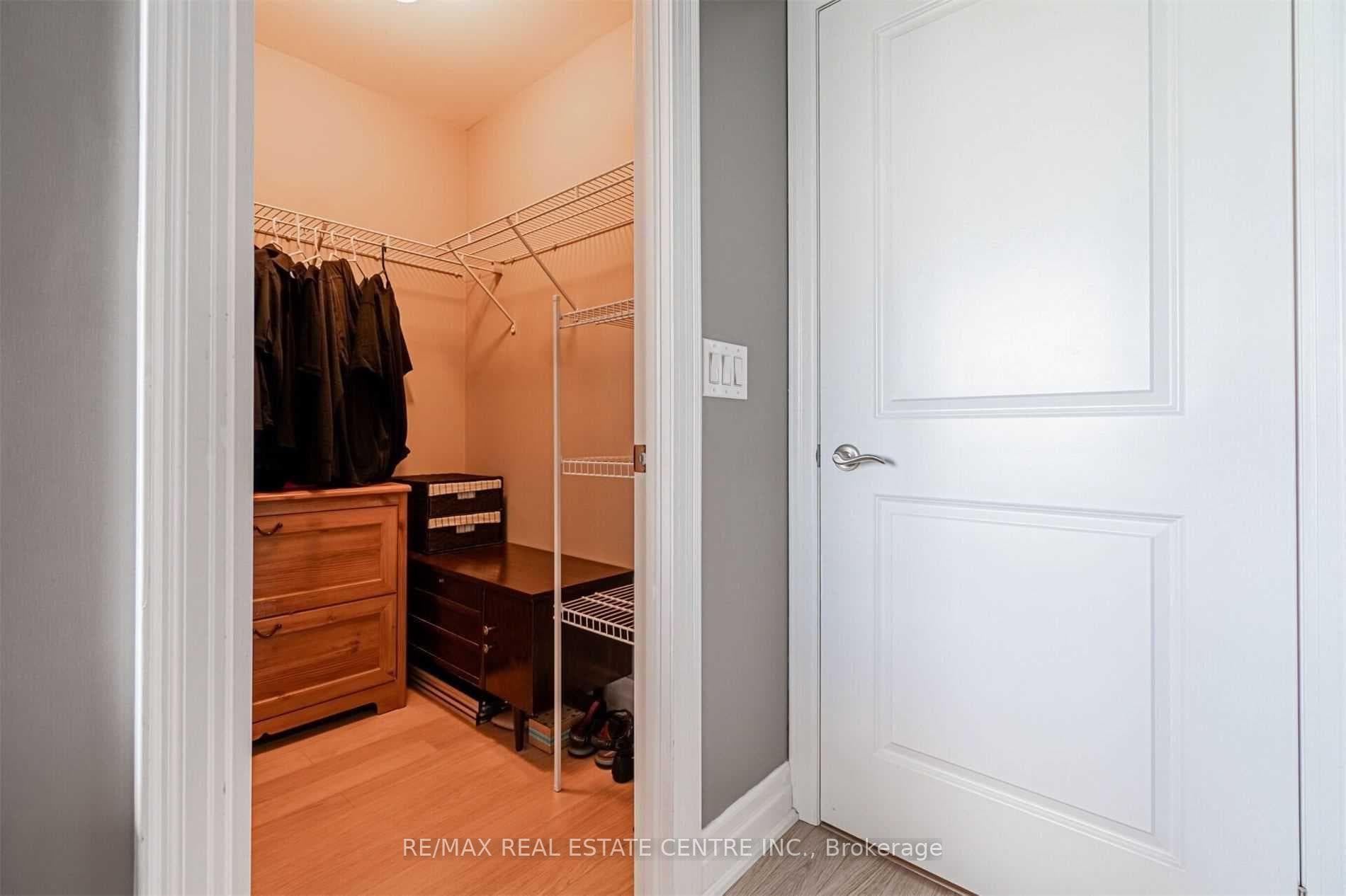 100 John Street Unit 1203 photo 15