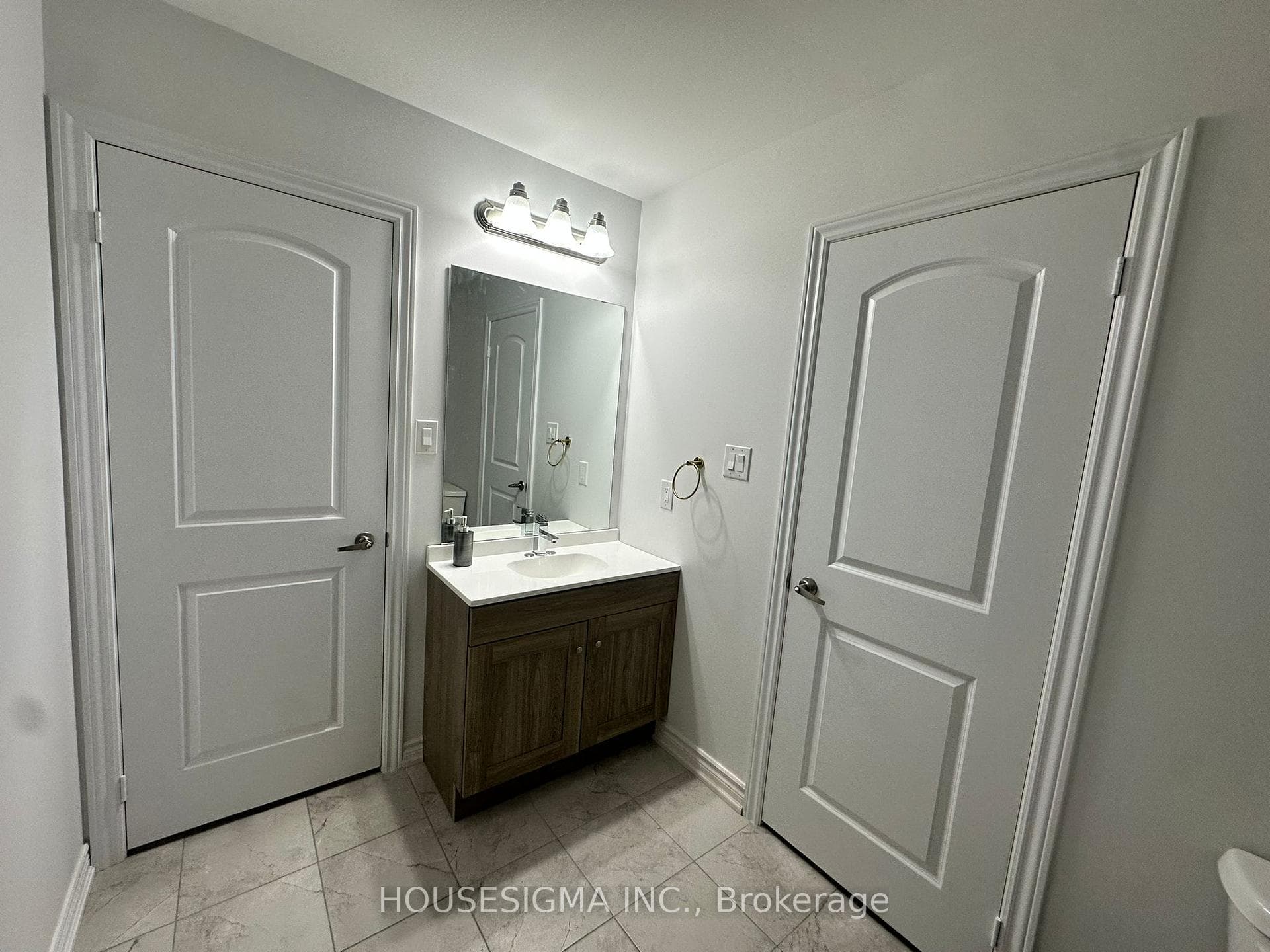 128 Seeley Avenue photo 13