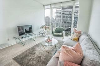 15 Windermere Avenue Unit 2301 photo 9