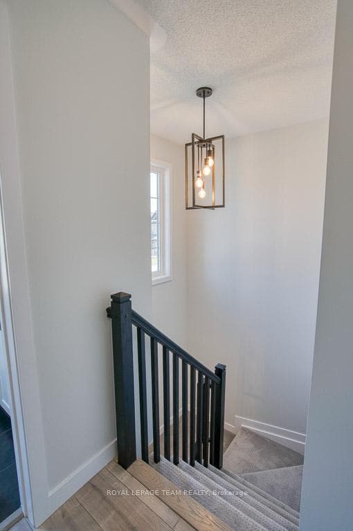 129 Maestro Avenue photo 15