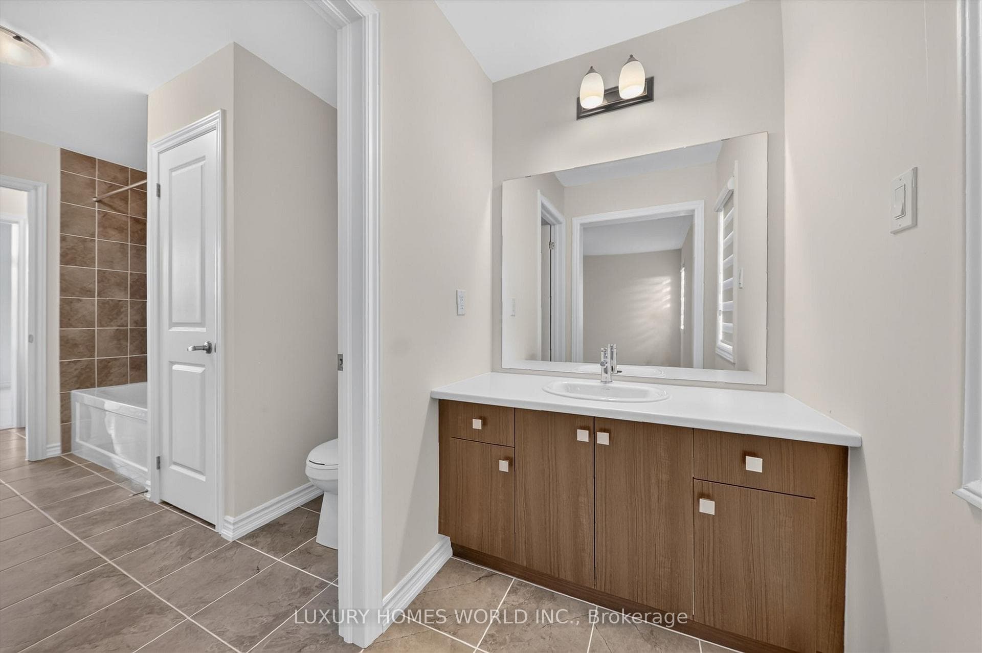 99 Golden Meadows Drive photo 41