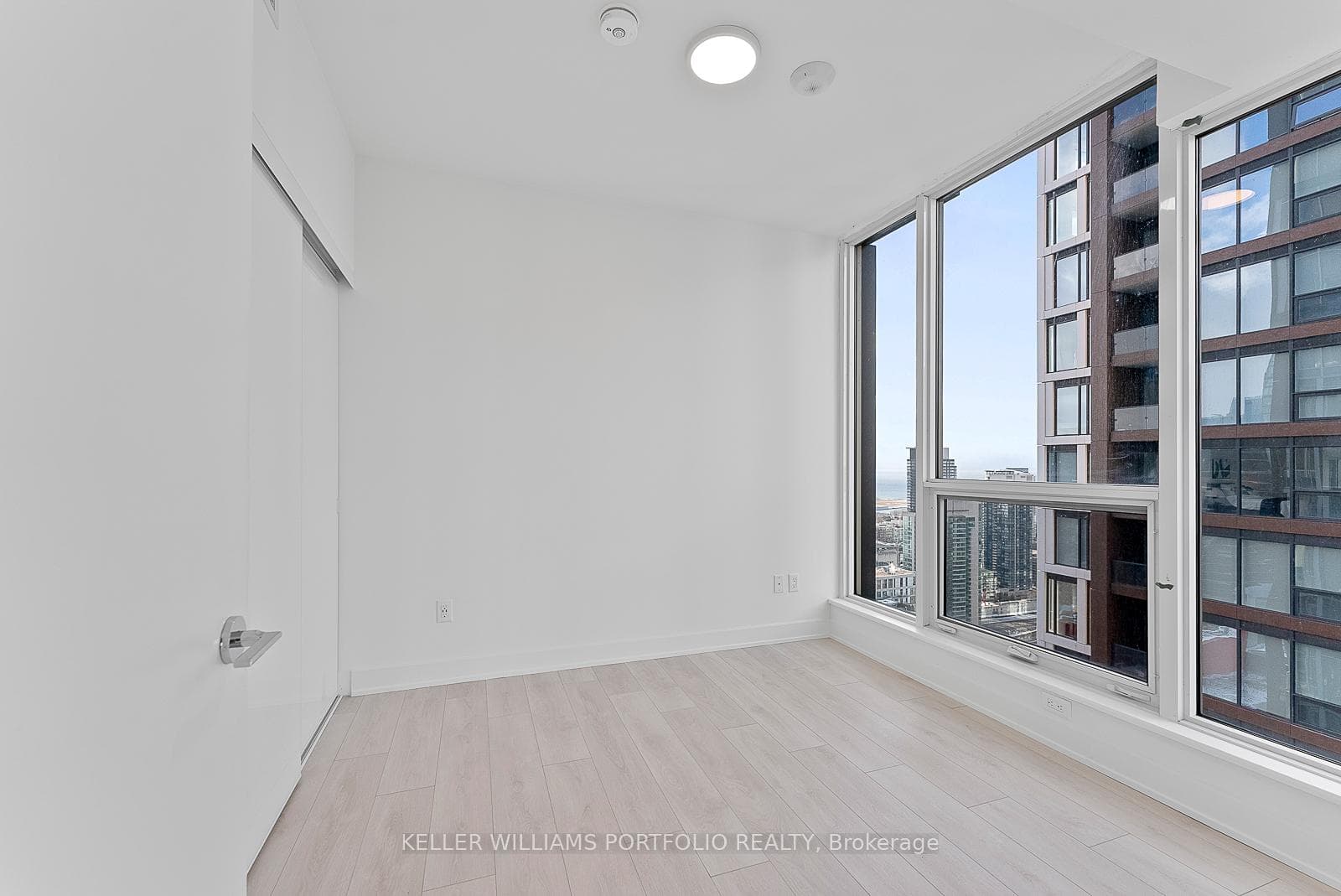35 Mercer Street Unit 3910 photo 14
