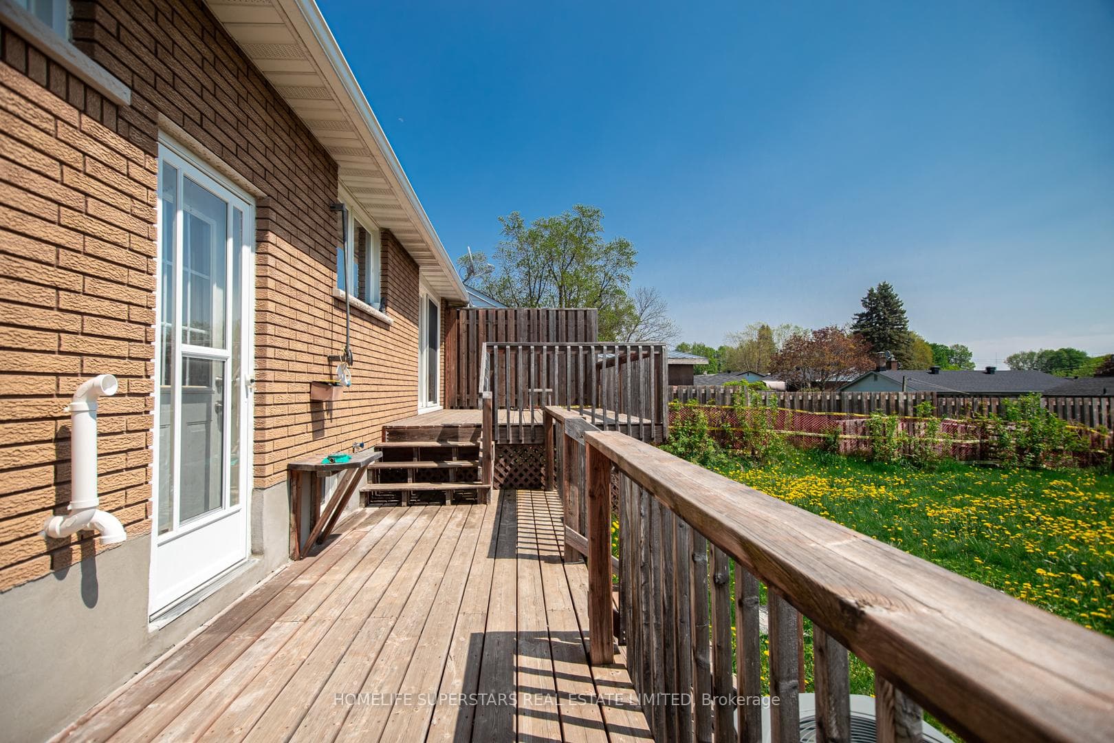 128 Laurier Avenue photo 17
