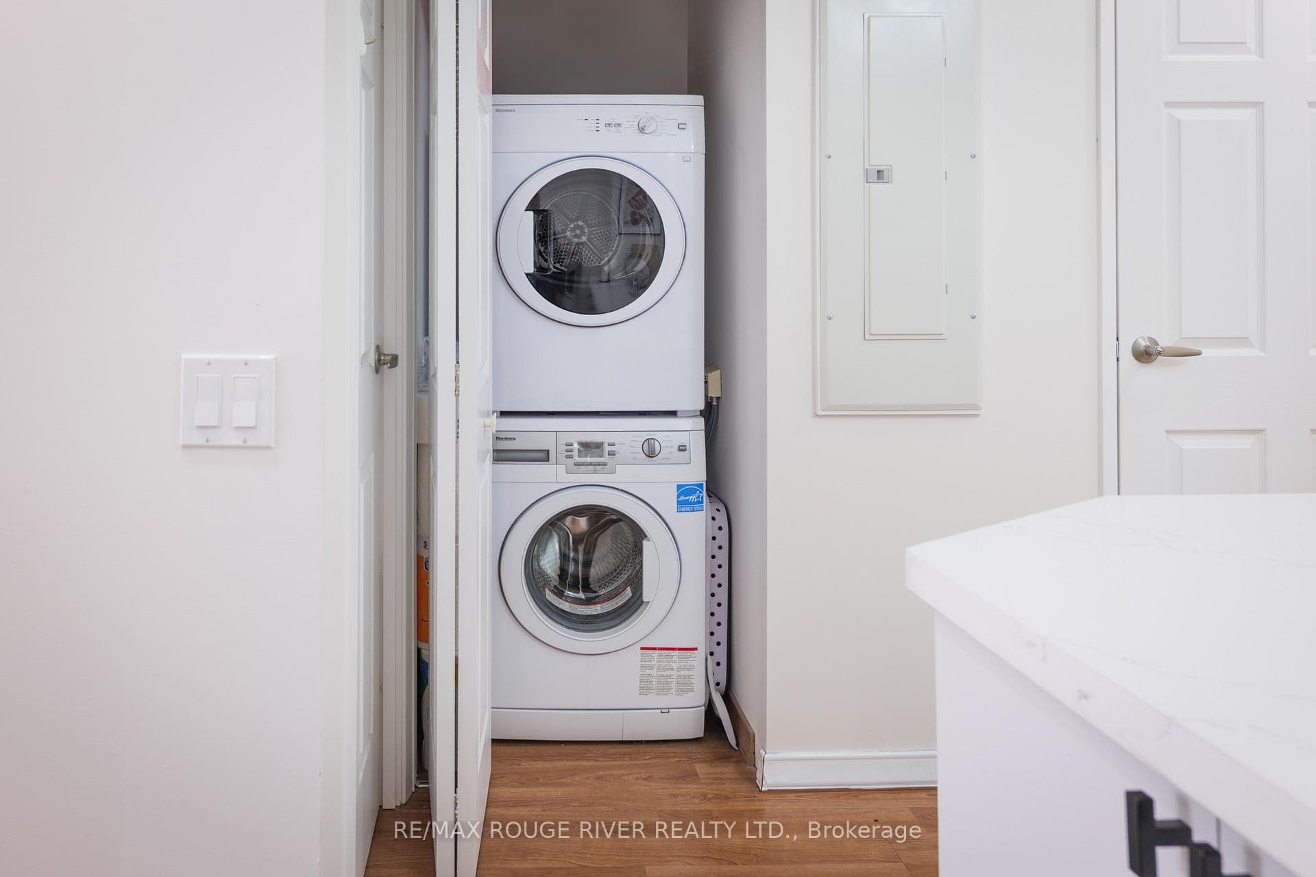 Ensuite Laundry