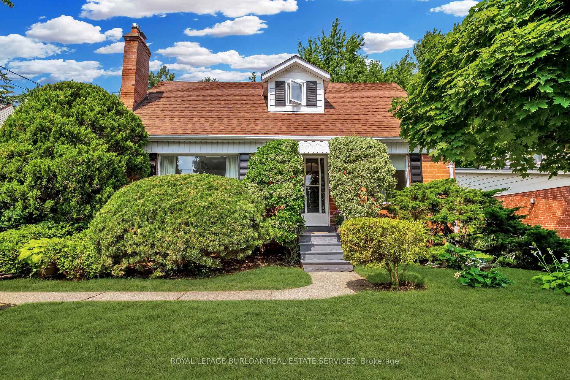 1163 Greening Avenue photo 3
