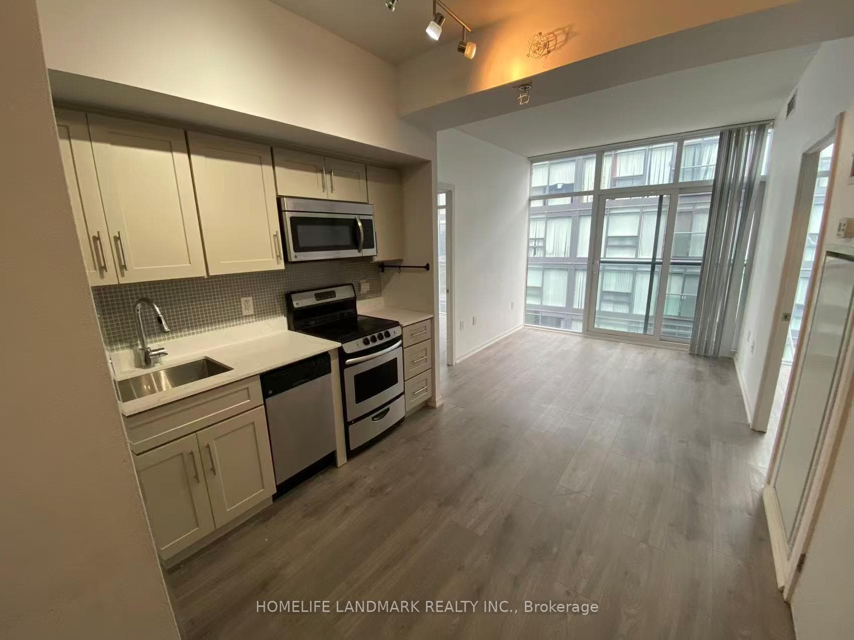 36 Lisgar Street Unit ph02 photo 2