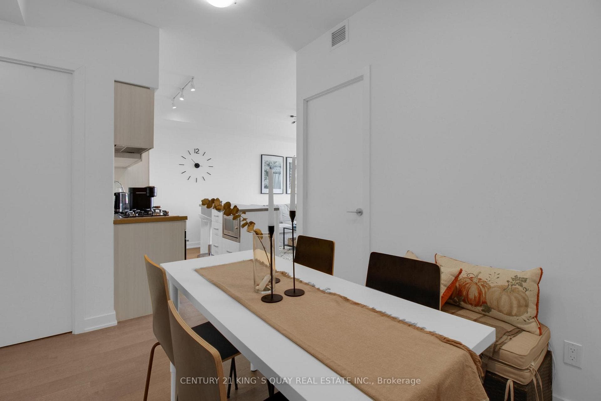 501 St Clair Avenue Unit 1508 photo 5
