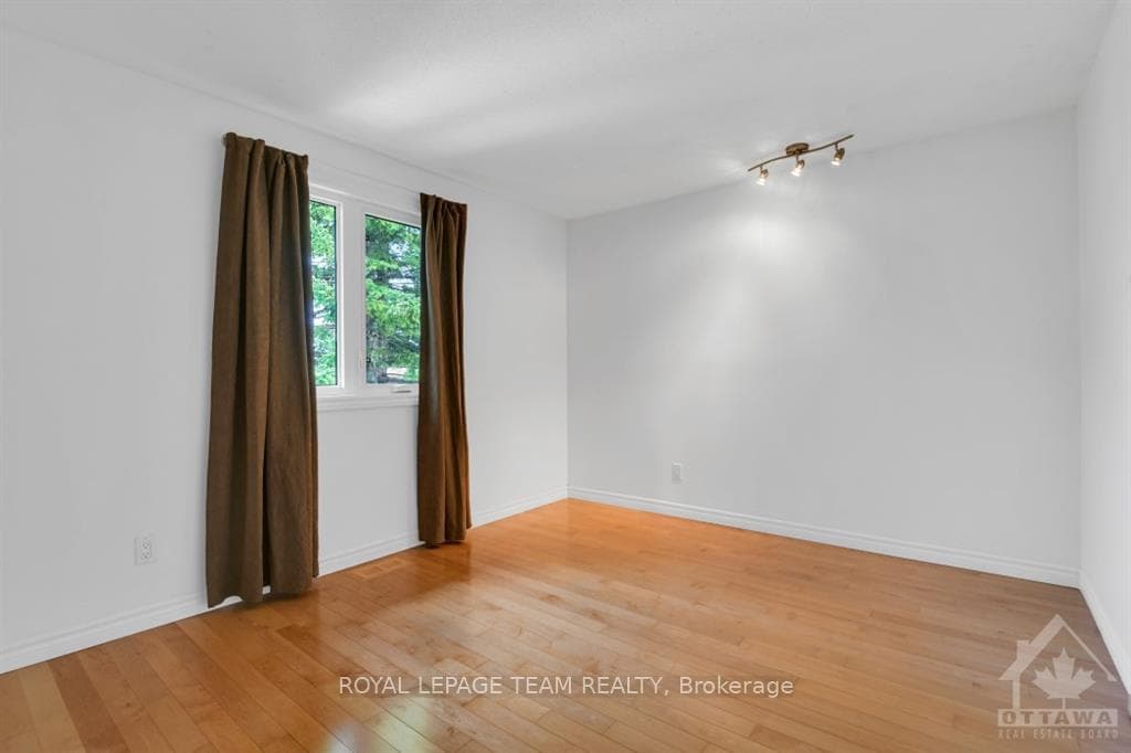 12 HOMESTEAD Street photo 21