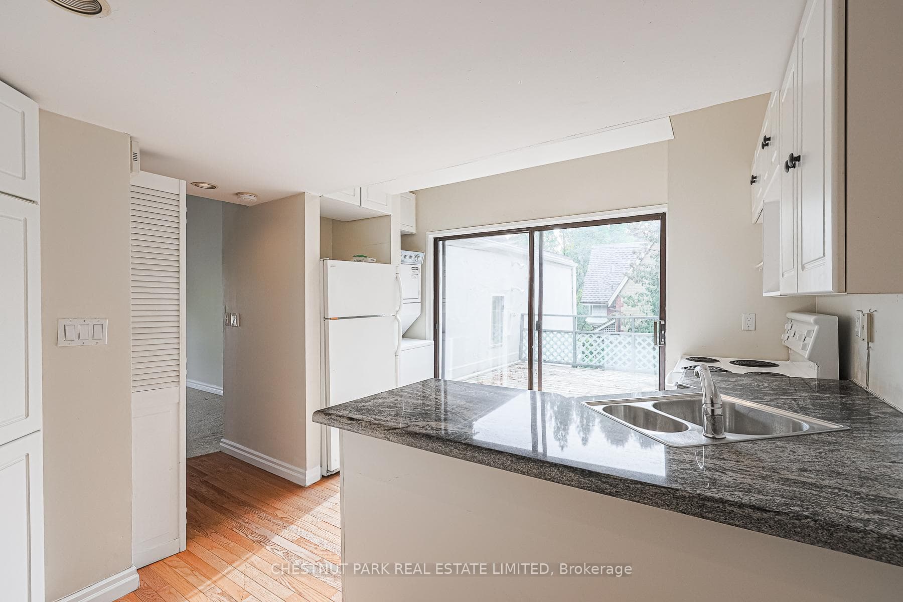 161A Winchester Street photo 2