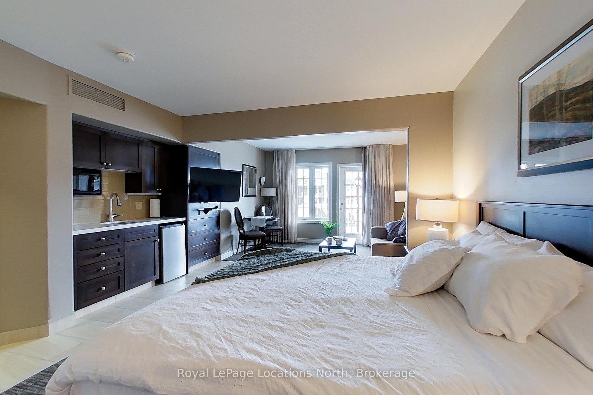 90 Highland Drive Unit 2242/2243 photo 1