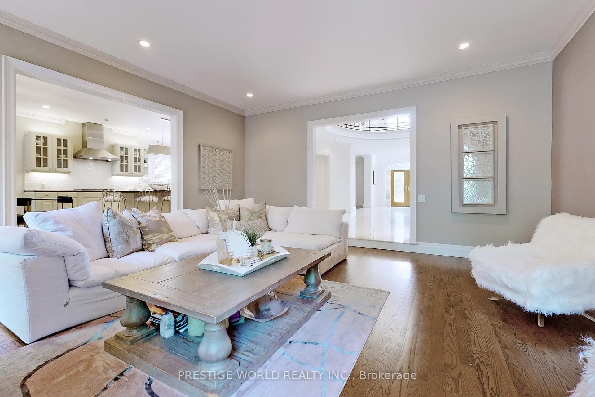 37 Rollscourt Drive photo 10