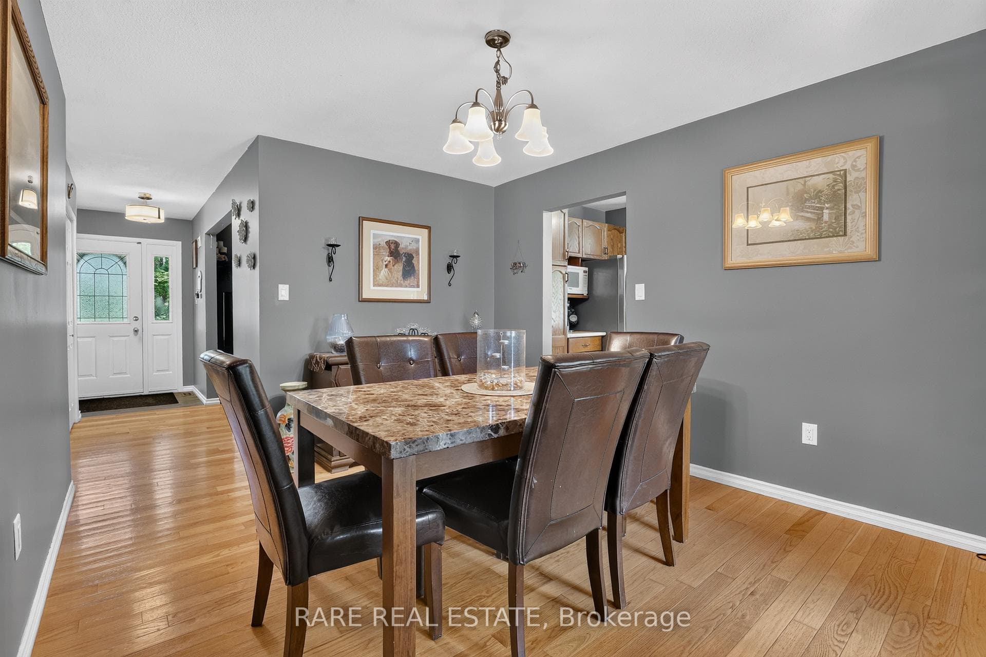 15 Switzer Street photo 6