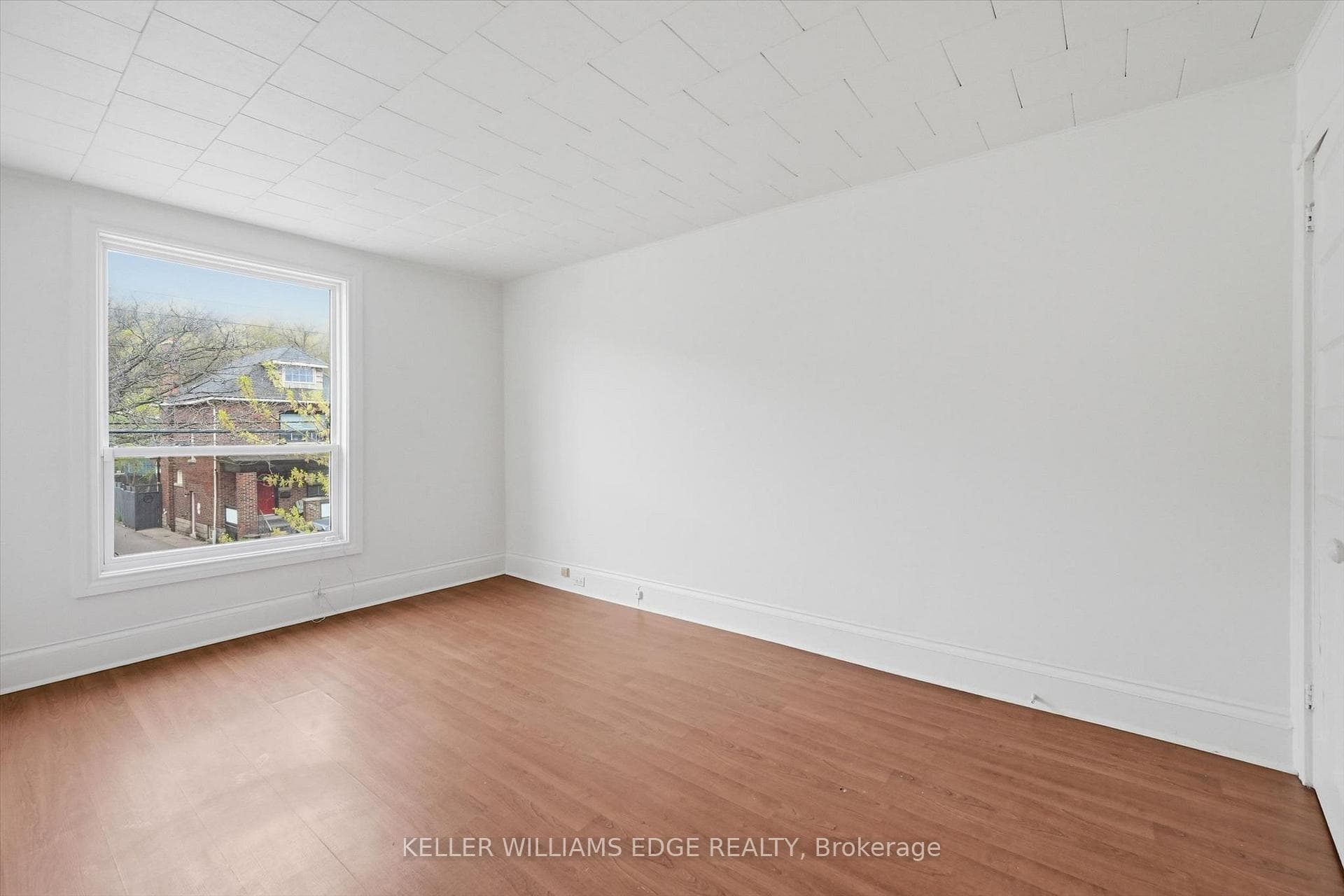 355 Cumberland Avenue photo 17